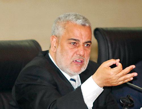 رئيس الحكومة عبدالاله بنكيران يرفض نشر أسماء مهربي الأموال