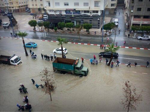 امطارعاصفية لمدة نصف ساعة تُغرق مدينة الناظور