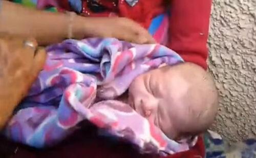 فضيحةجديدة: امرأة تضع مولودها في الشارع العام بعد طردها من المستشفى