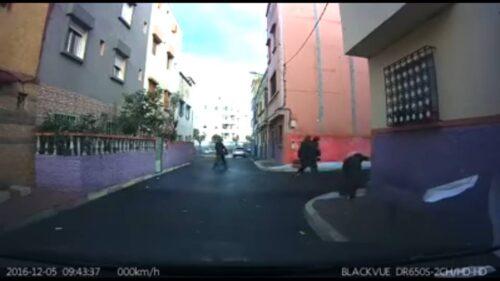 فيديو: خطير ومؤلم معركة دامية بين شفار هاز سيف وضحية عندو صاك فيه الفلوس في كازا