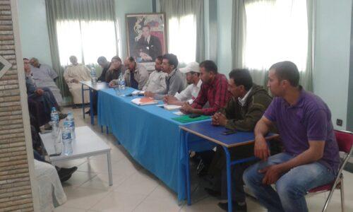 نحالوا التعاونية الاقليمية بتزنيت يناقشون ثاتير الجفاف على نشاطهم