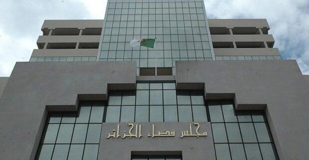 محكمة الجنايات بالجزائر تقضي بعقوبة الاعدام في حق مواطن مغربي