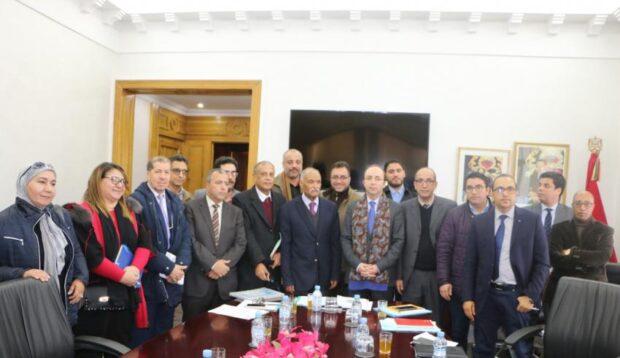 وزير الصحة أنس الدكالي يجتمع بالاتحاد المغربي للشغل