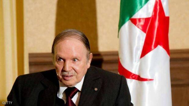عبد العزيز بوتفليقة يتنحى عن رئاسة الجزائر في 48 ساعة!