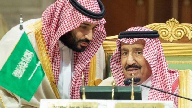 RIYADH, SAUDI ARABIA - DECEMBER 09: EDITORIAL USE ONLY MANDATORY CREDIT - "BANDAR ALGALOUD / SAUDI KINGDOM COUNCIL / HANDOUT" - NO MARKETING NO ADVERTISING CAMPAIGNS - DISTRIBUTED AS A SERVICE TO CLIENTS----) King of Saudi Arabia, Salman bin Abdulaziz Al Saud (R) and Crown Prince of Saudi Arabia Mohammad bin Salman (L) attend the 39th Gulf Cooperation Council (GCC) Summit in Riyadh, Saudi Arabia on December 09, 2018. (Photo by Bandar Algaloud / Saudi Kingdom Council / Handout/Anadolu Agency/Getty Images)