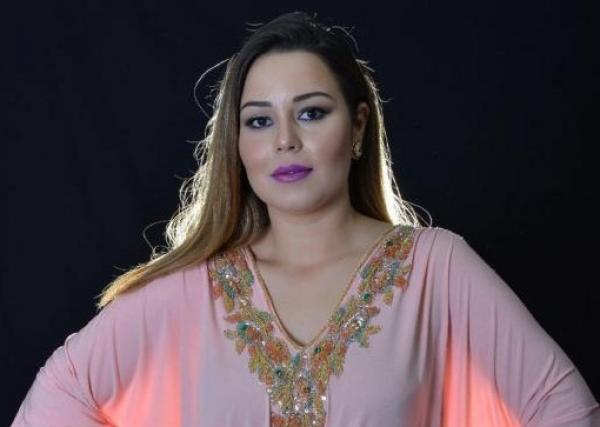 موجة من الدعوات والتعاطف مع الفنانة “كوثر براني” بسبب الحمل