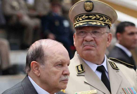 الجيش الجزائري يعيش حالة استنفار قصوى بعد انتشار خبر اقالة ‘قايد صالح’
