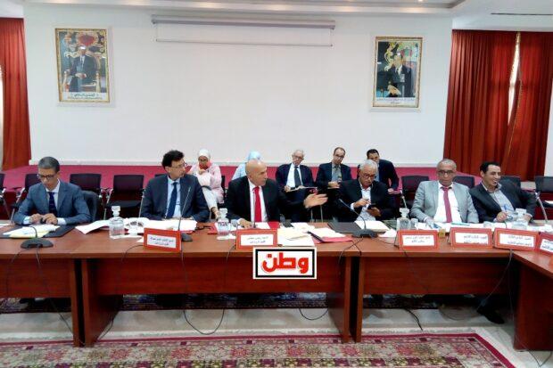 تارودانت : أعضاء المجلس الإقليمي يصادقون بإجماع على جميع النقط المدرجة ببرنامج الدورة العادية لشهر سبتمبر 2019 (فيديو)
