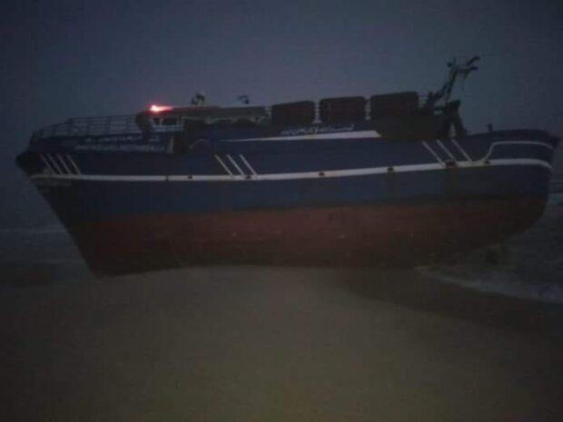 استنفار أمني بعد جنوح سفينة مصرية بسواحل الداخلة