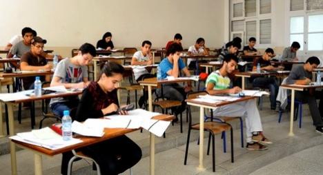 أمزازي يمنع استعمال ‘بلونكو’ في الإمتحانات !