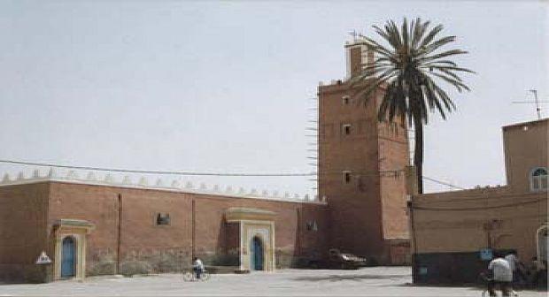 رسمي : المغرب يقرر إغلاق المساجد وإلغاء صلوات الجمعة والجماعة