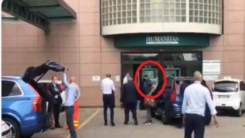 أشرف حكيمي يصل إلى ميلانو من أجل التوقيع لنادي الانتر