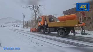 بالفيديو …أجواء ثلجية بدوار أخفركة فرقة آيت بخاير جماعة أفلايسن إقليم شيشاوة