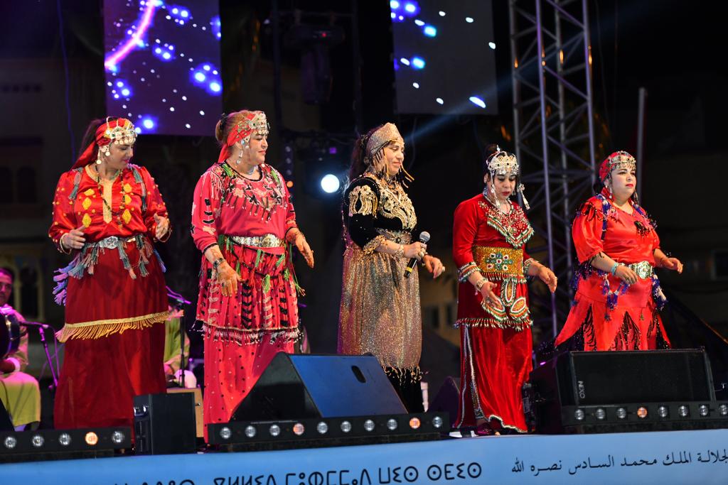 الدشيرة الجهادية : مهرجان الروايس في خطوة لإحياء التراث الأمازيغي وربط الحاضر بالماضي
