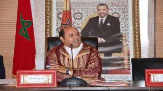 انزكان : رئيس المجلس الجماعي يسعى لتجويد الخدمات المقدمة للمرتفقبن وبضرب بقوة سلوك كل موظف أخل بالتزاماته المهنية 