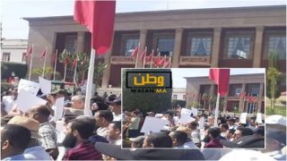 إضراب الأساتذة يشل العديد من المدارس العمومية