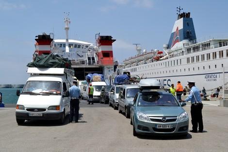 حجز طائرات بدون طيار بميناء طنجة المتوسطي .