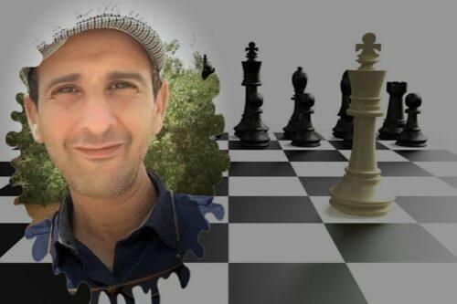 تجديد الثقة في المختار الصالحي رئيسا لنادي أمل تيزنيت للشطرنج لولاية رابعة