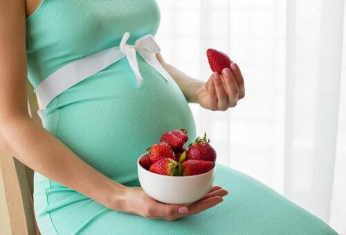 مهم للسيدات : هل تتناولين أطعمة الجمال خلال حملك؟