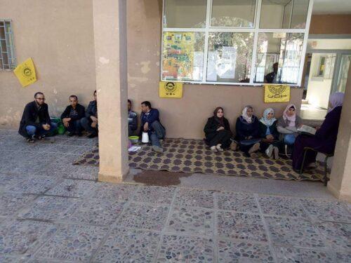 مصطفي النحيلي/ إستمرارالمحطة النضالية باعتصام المتضررين من الحركات الانتقالية بتيزنيت