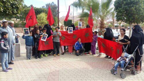 ساكنة حي اكلاكال – تيفراضن تنظم وقفة إحتجاجية أمام بلدية تافروات