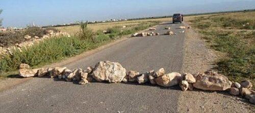 أكادير…خطير: مجهولون يقطعون الطريق على مستعملي الطريق بين امينتانوت وأكادير.