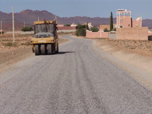 هذه حقيقة الطريق الرابطة بين ادبيهي اوعمر والكصيب بجماعة وجان