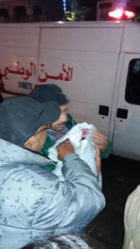 فيديو: العثور على رضيع يبكي داخل حاوية أزبال بآسفي