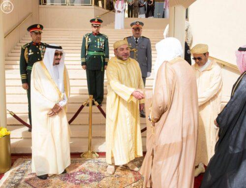 محمد السادس يصالح السعودية وقطر والملك سلمان يعلن من طنجة فتح الحدود مع الدوحة