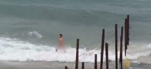 فيديو صادم: جنود مصريين يقتلون شاب فلسطيني يعاني اضطرابات نفسية